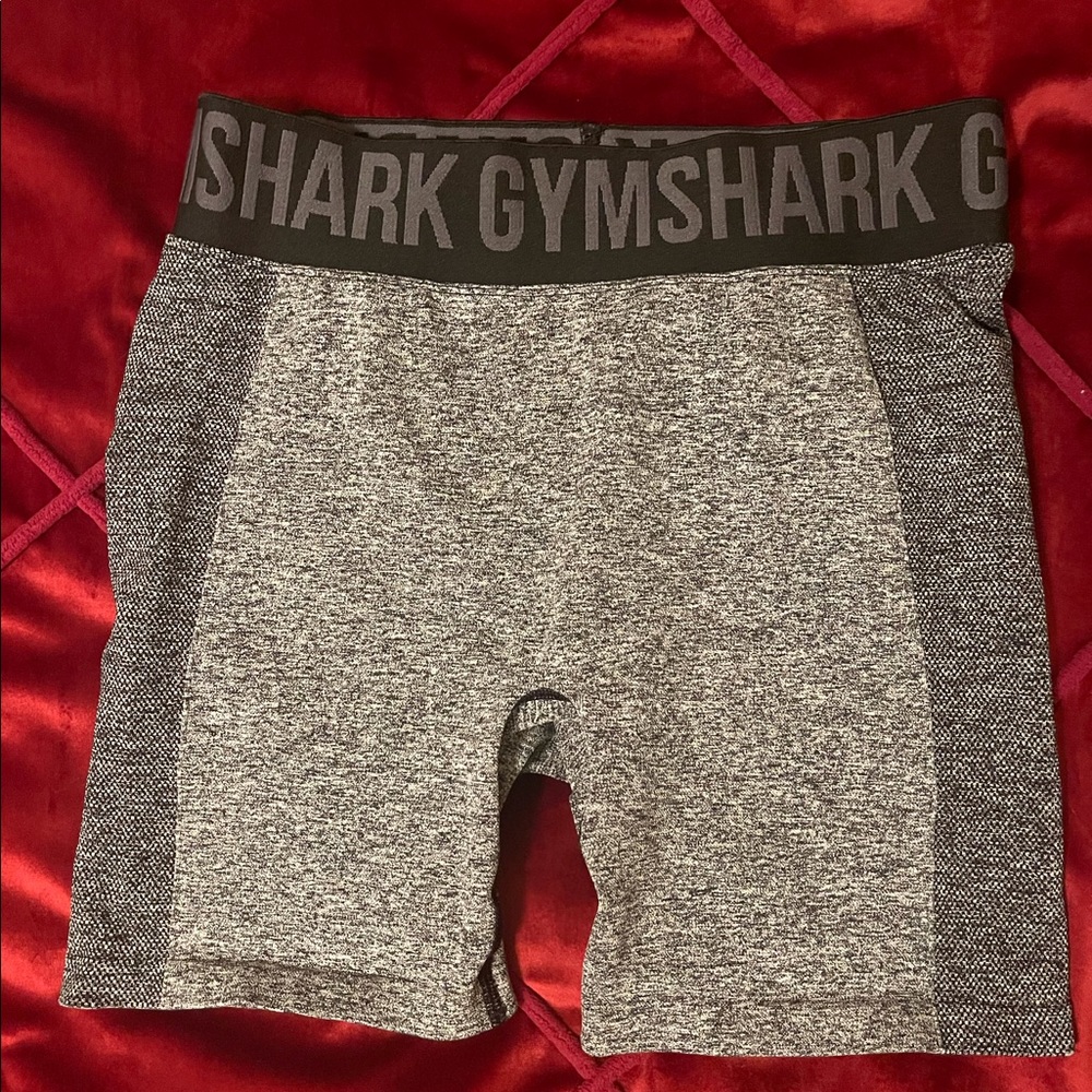 Gymshark flex shorts black/ charcoal 😍